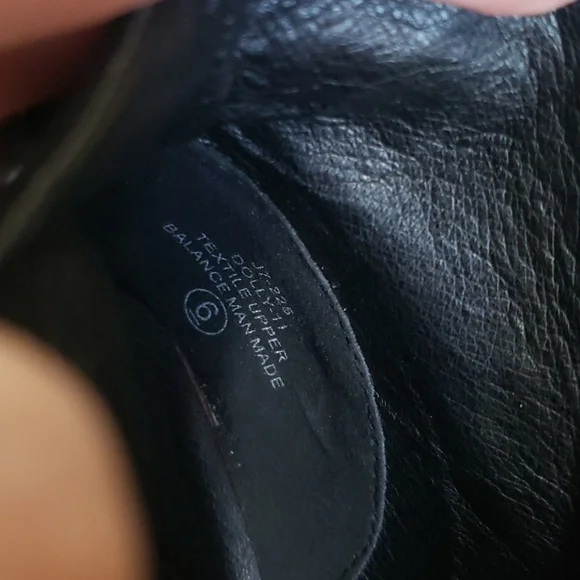 - De Blossom collection black booties - Picture 6 of 8